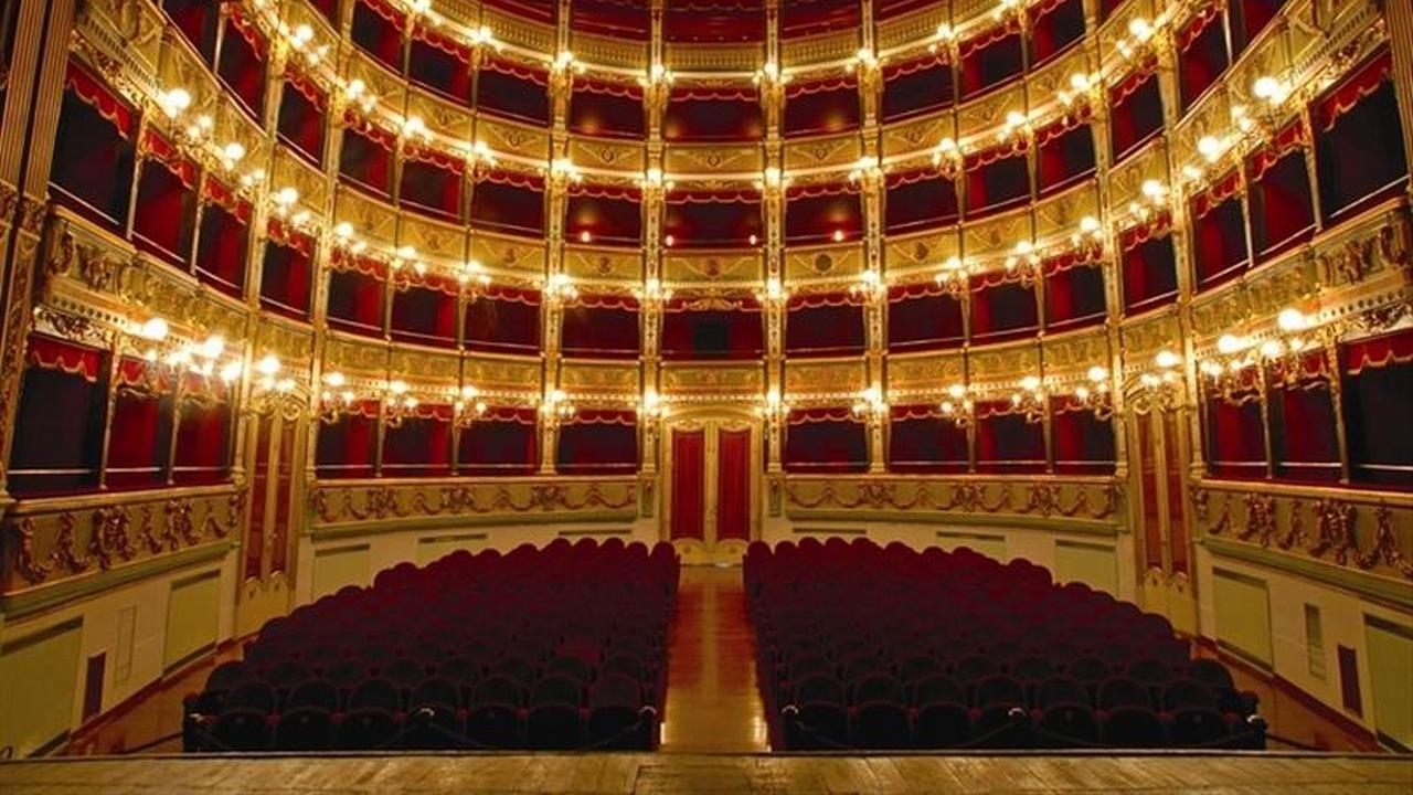 Salerno: al via la nuova stagione del Teatro Municipale, programma ricco di eventi